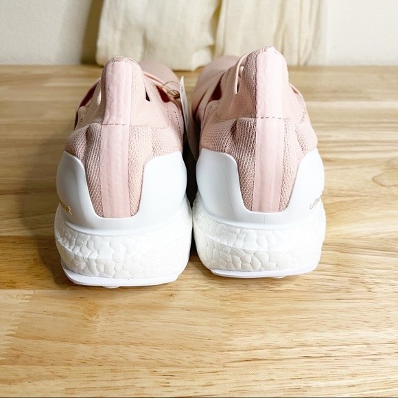 NWOB Adidas Ultraboost 5.0 DNA Slip-Ons Vapour Pink Size 10 - Picture 3 of 14